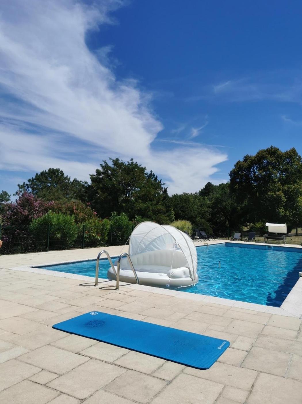 Appartements Vallee Verte Razac-sur-lʼIsle Esterno foto